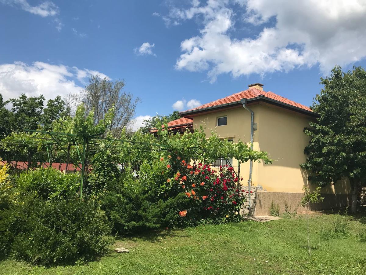 Guesthouse Planinsko Gnezdo Tuzha Exterior photo